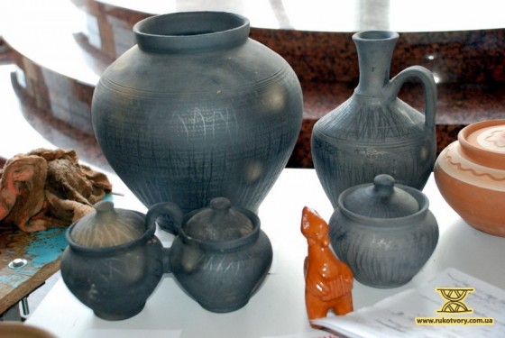 Black-smoked ceramics