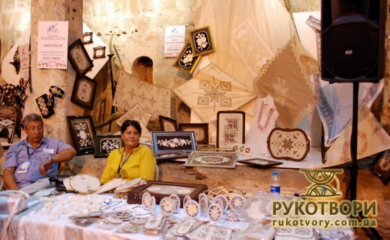 Sevhyul Kaymakamtorunlari was presenting products made of silkworm’s cocoons