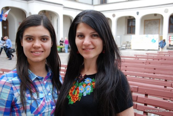 Євгенія та Катерина Шевчук з Вінниці три роки навчаються у Щецині