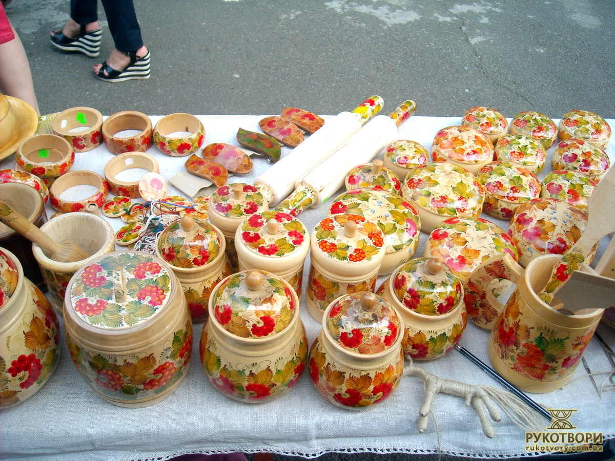 Лариса Мансурова