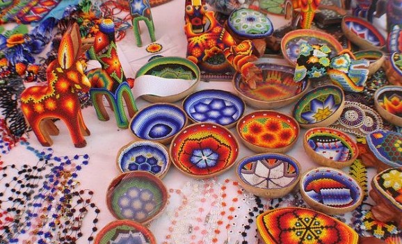 Виставка мексиканської народності “Мистецтво Уічоль”