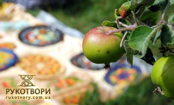 Нацмузей у Пироговi запрошує гостей на «Яблучний спас»