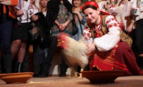 Дівочі ворожіння та козацькі вечорниці на Катерини в «Мамаєвій Слободі»